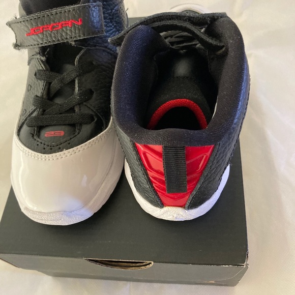 SALE NEW NIKE AIR JORDAN B’LOYAL SNEAKERS ATHLETIC SHOES (TD BOYS 10C CK1427 016 - Picture 13 of 14